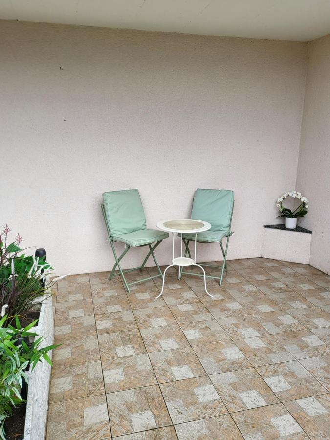 Studio Des Fontanettes Miège Exteriör bild